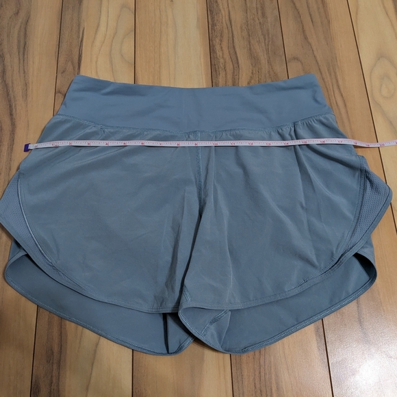 EUC! Lululemon Run Off Route Shorts In Light Blue Size 8 - Picture 9 of 14